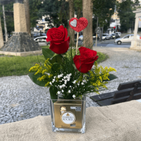 A15-Arranjo Rosa Importada Ferrero 4