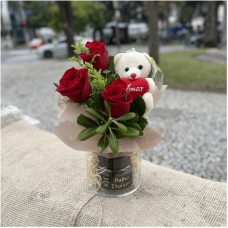 A19-arranjo 3 Rosas Importadas Ursinho Palha Italiana